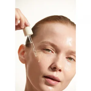 BOUTIJOUR Snow Lotus Lifting Serum intenzívne hydratačné sérum pre rozjasnenie a vyhladenie pleti 40 ml