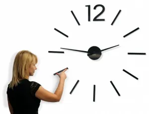 Veľkénástennéhodinydoobývačky48983