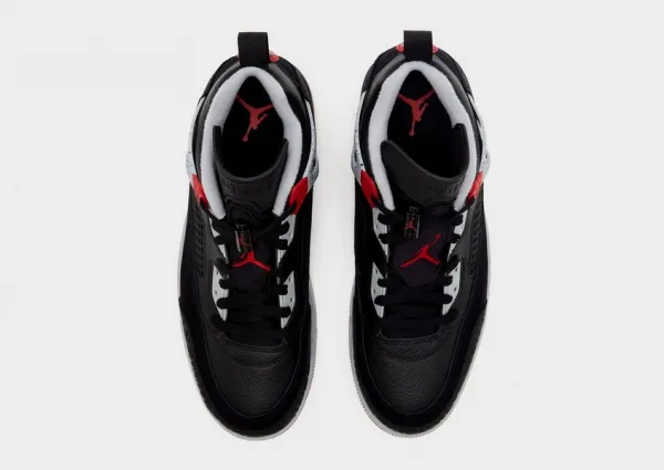 Jordan Spizike Low
