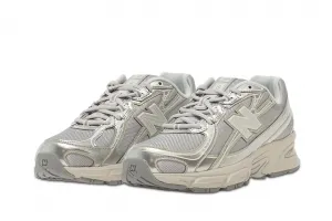 New Balance 740 V2 "Metallic Silver" (U7405I7)