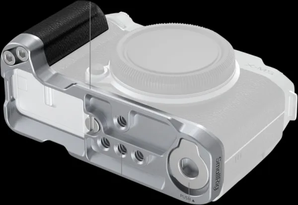 Montážna doska SmallRig 4875 v tvare L so silikónovou rukoväťou pre FUJIFILM X-M5 Sliver