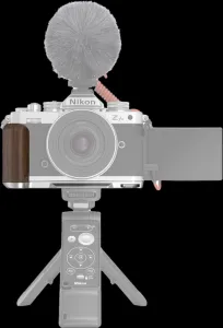 SmallRig 4803 drevená rukoväť v tvare L pre Nikon Z fc Silver