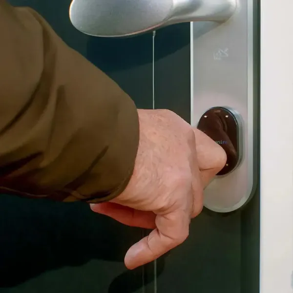 Shelly LOQED Touch Smart Lock Black Edition - Elektronický zámok SHELLY-LOQED-TSL-BE-1792