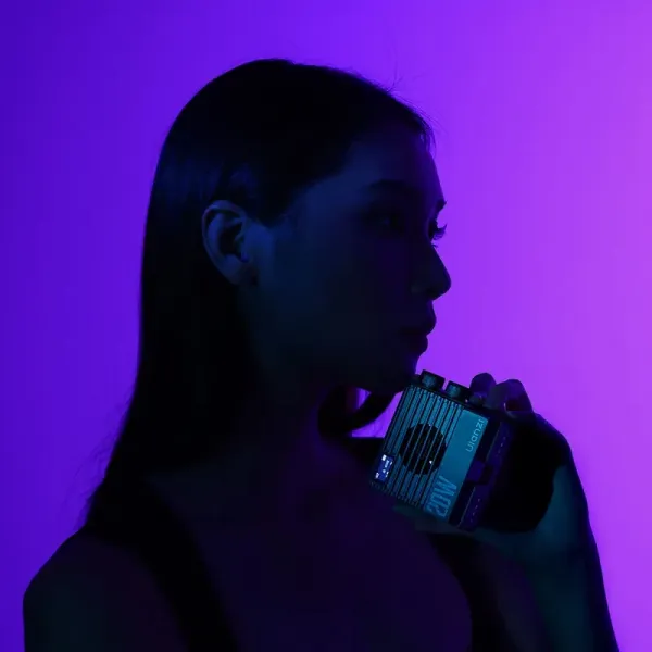 Ulanzi Vreckové svetlo LE20 20W RGB, čierne 41823