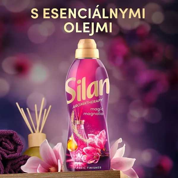 Silan Aromatherapy Magic Magnolia koncentrovaný avivážny prostriedok na textílie 62 praní 1364 ml