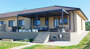 Bioklimatická pergola INTRO DUO 8x4 m k stene Rojaplast